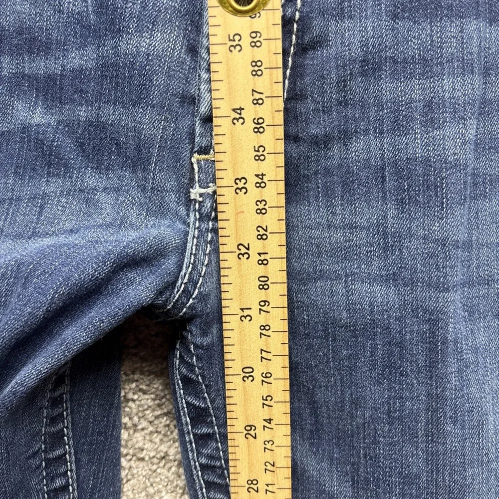 Ariat Real Denim Women's Jeans Size 30Rx32 Med Wash Flare‎ Raw Hem Heavy Stitch